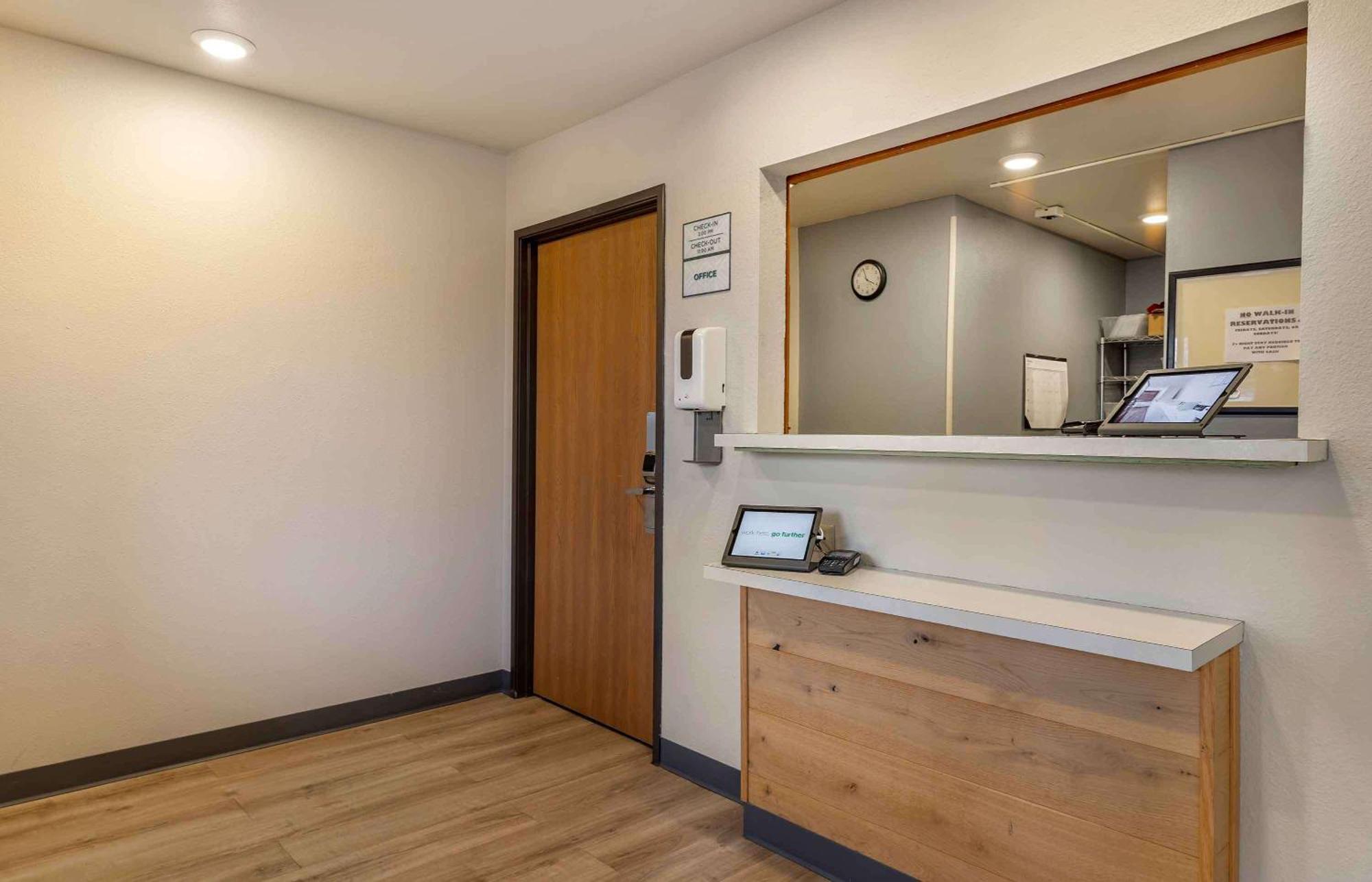 Extended Stay America Select Suites - Wichita - North Bagian luar foto