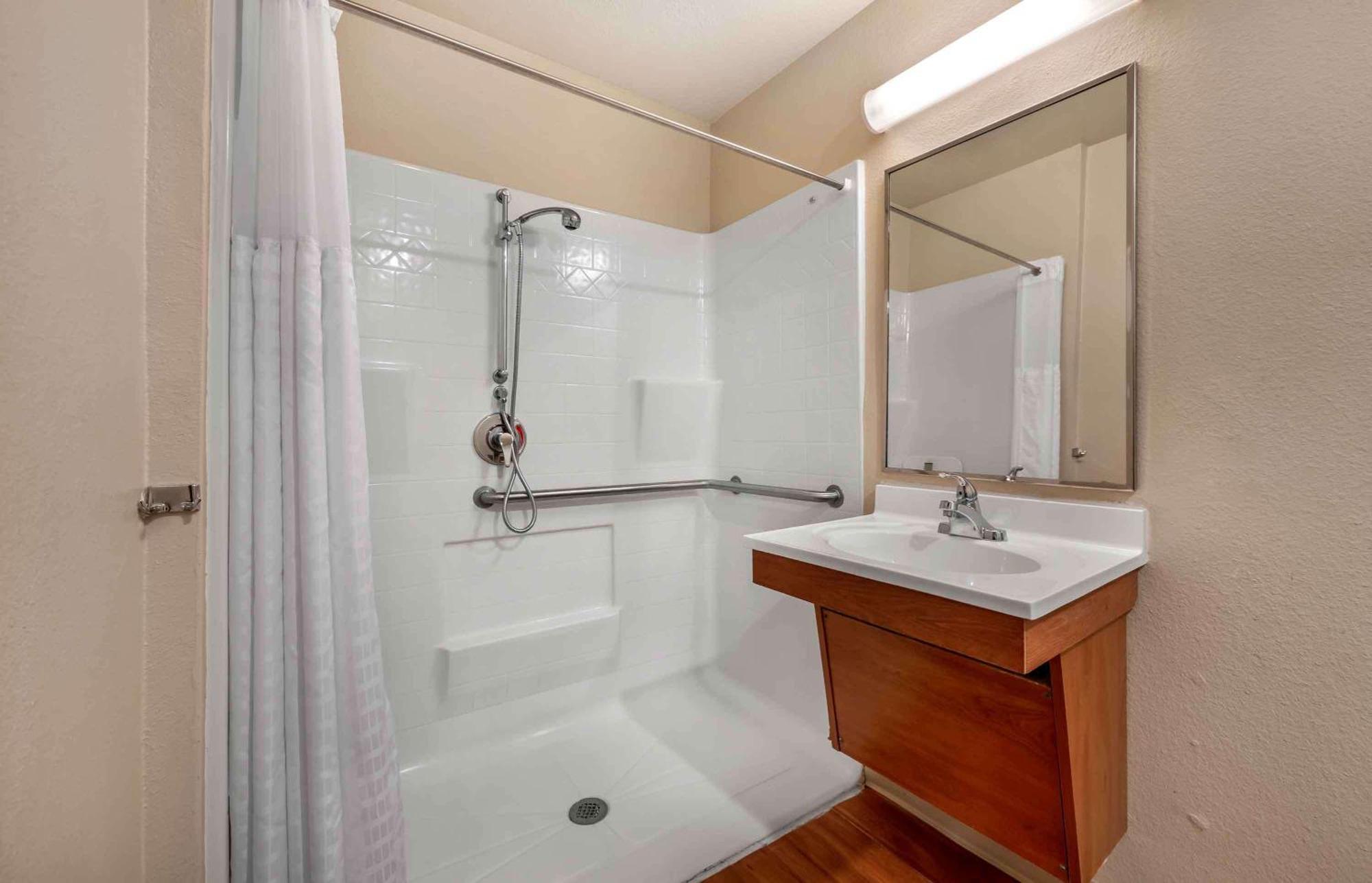 Extended Stay America Select Suites - Wichita - North Bagian luar foto