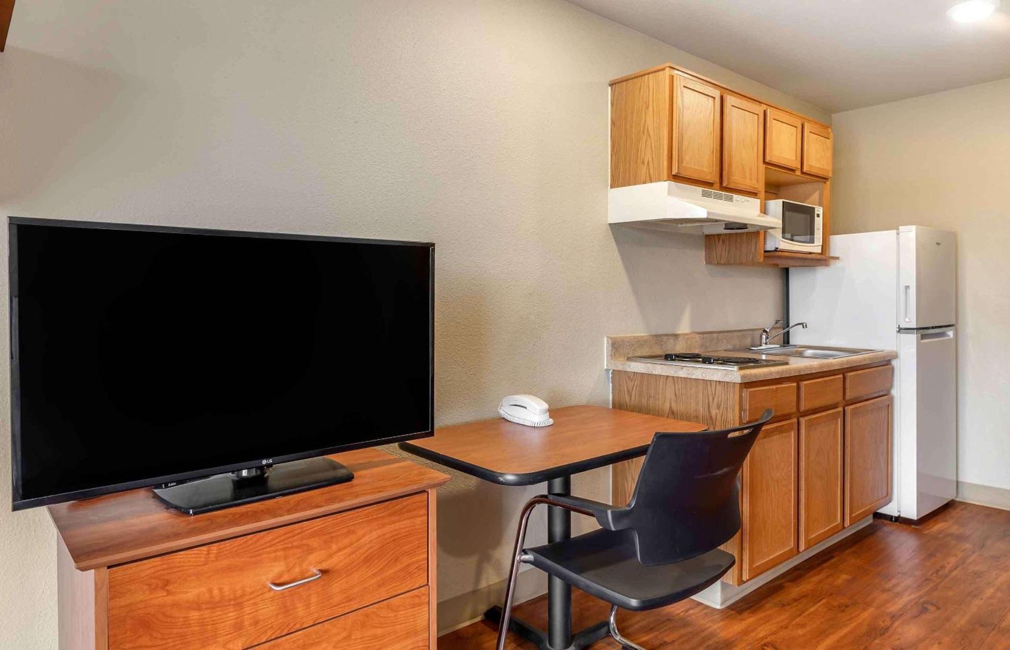 Extended Stay America Select Suites - Wichita - North Bagian luar foto