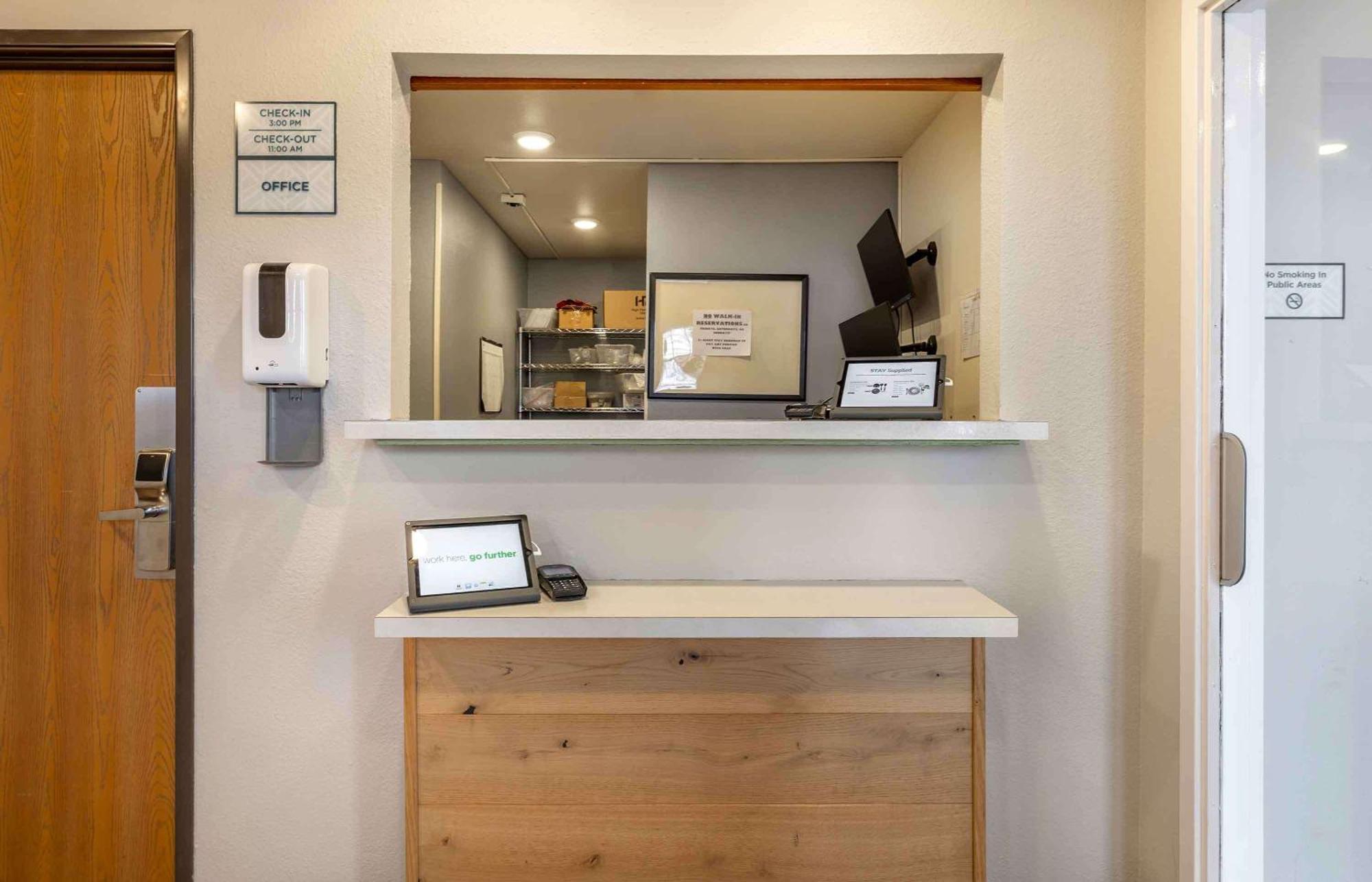 Extended Stay America Select Suites - Wichita - North Bagian luar foto